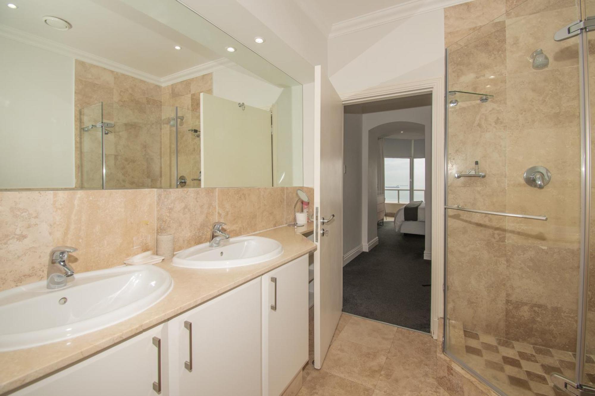 801 Oyster Schelles - By Stay In Umhlanga Durban Esterno foto