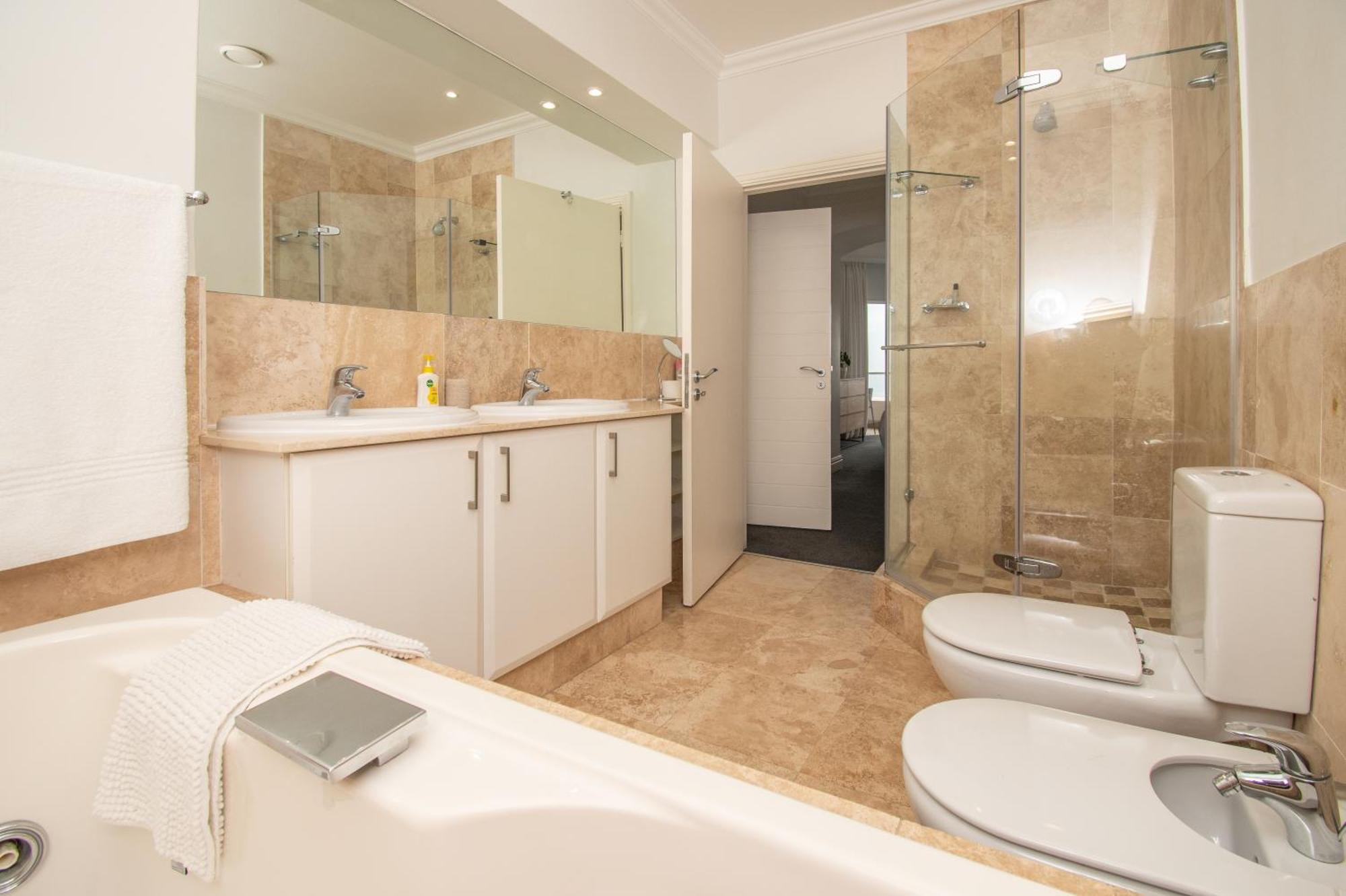 801 Oyster Schelles - By Stay In Umhlanga Durban Esterno foto